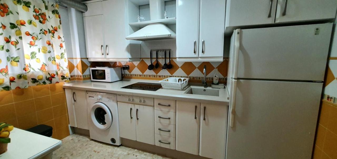 Apartamento A Pie De Playa La Barrosa Chiclana de la Frontera Eksteriør bilde